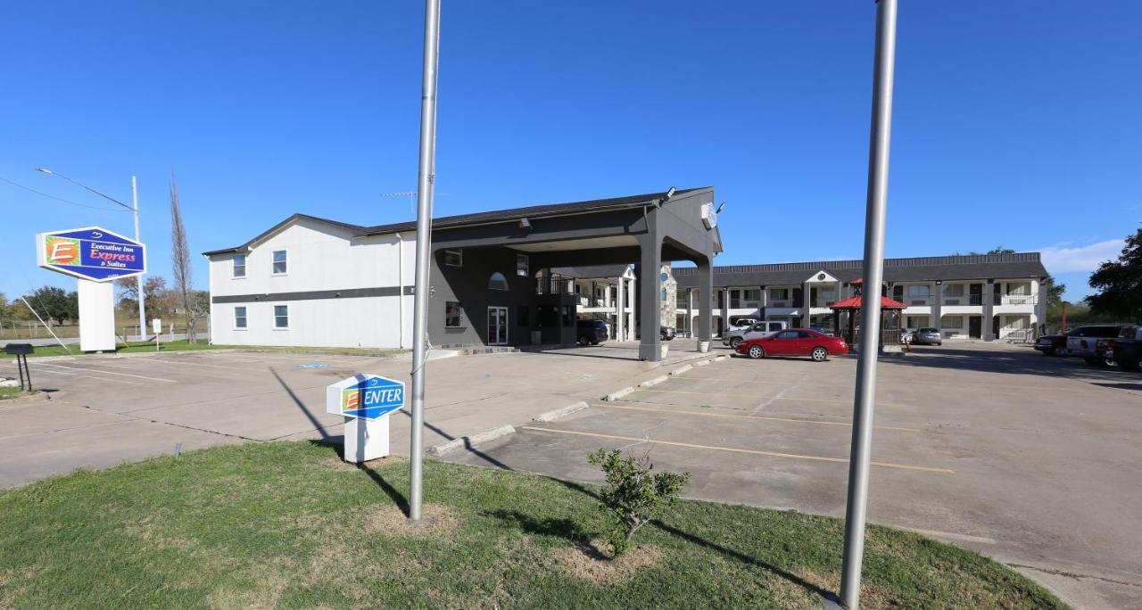 Executive Inn & Suites Cuero Buitenkant foto
